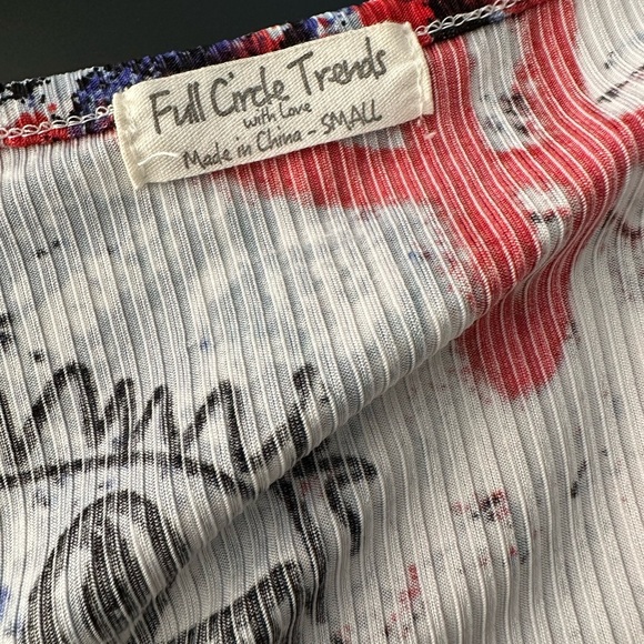 Graffiti Print Sleeveless Dress with Adjustable Ruched Side Strings - Picture 7 of 7